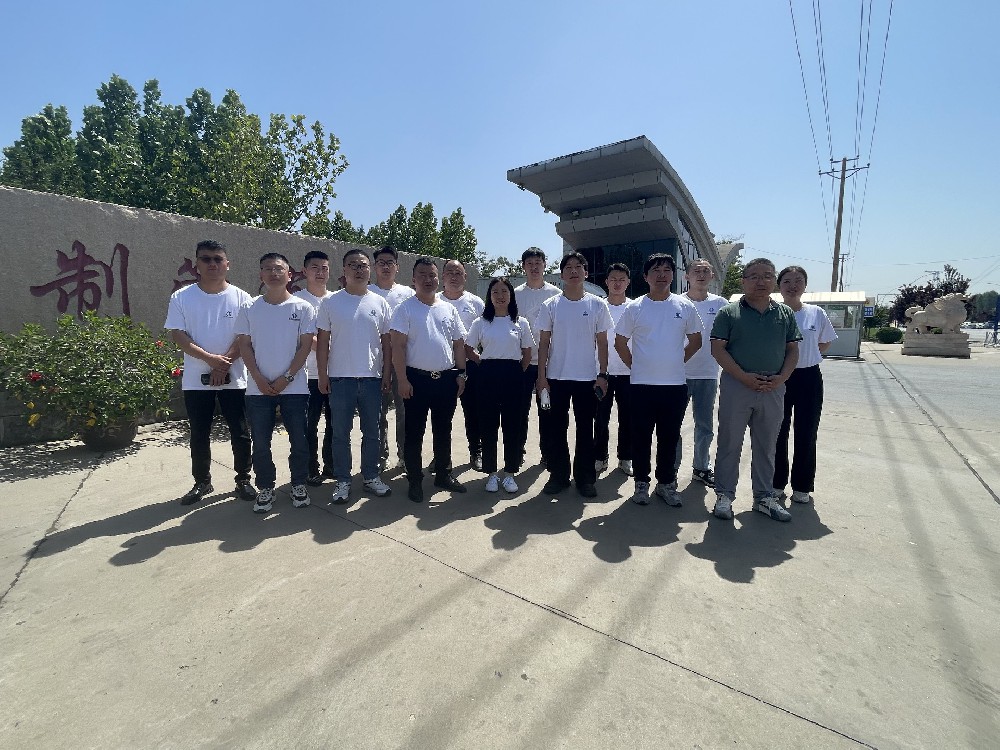 世騰團隊赴市政管網(wǎng)頭部企業(yè)進行產(chǎn)品實訓(xùn)